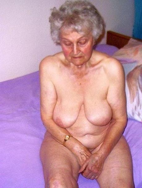 16P plumper granny sex