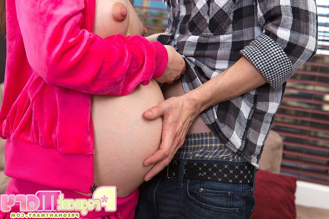 16P Pregnant teenie gets fucked