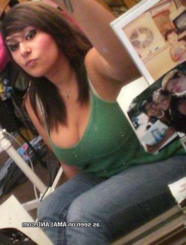 15P Chubby sweetie with juicy rack