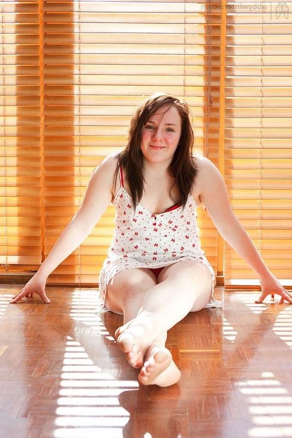15P Furry And Curvy Amateur Girl Slowly Slips Off Her Clothes