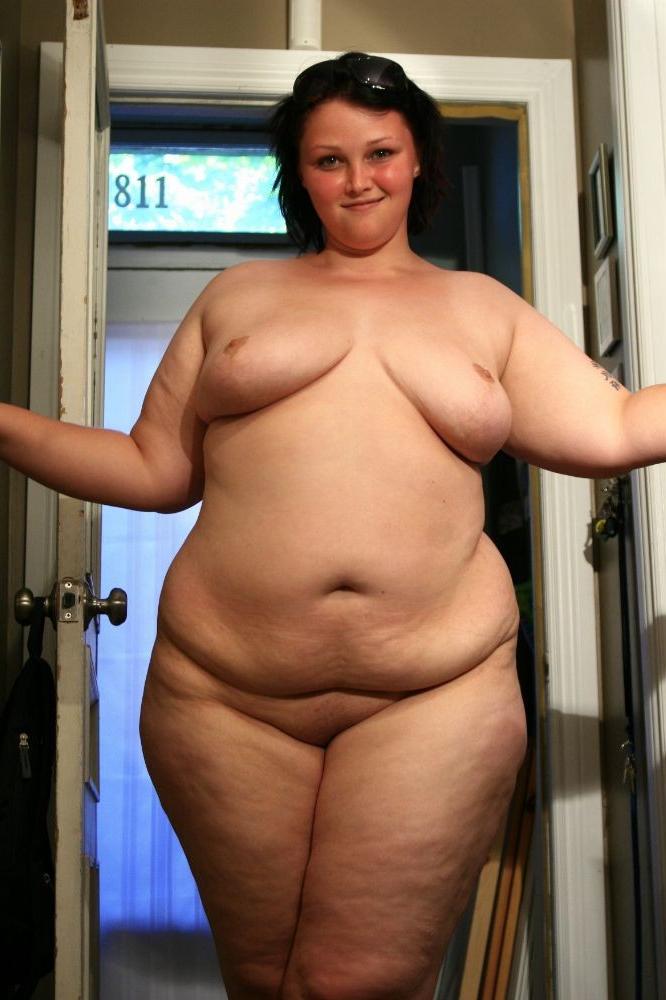 12P Horny bbw milla monroe playing nude