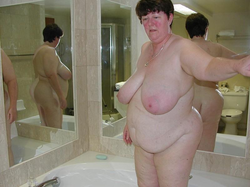 12P Chunky GF Moms