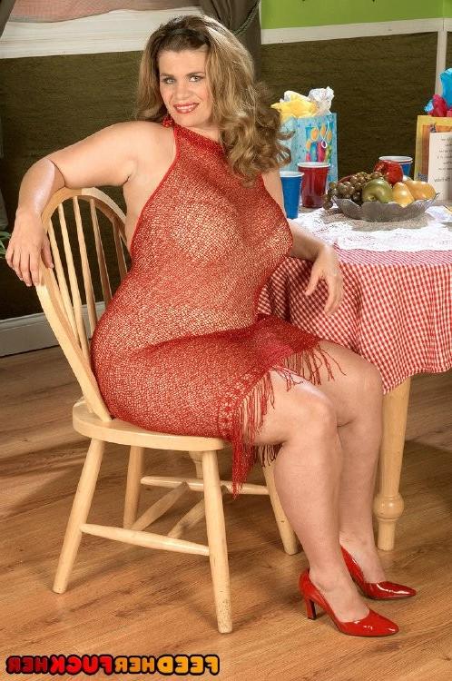 16P Chubby bitch with big goodies getting her lovely hole nailed