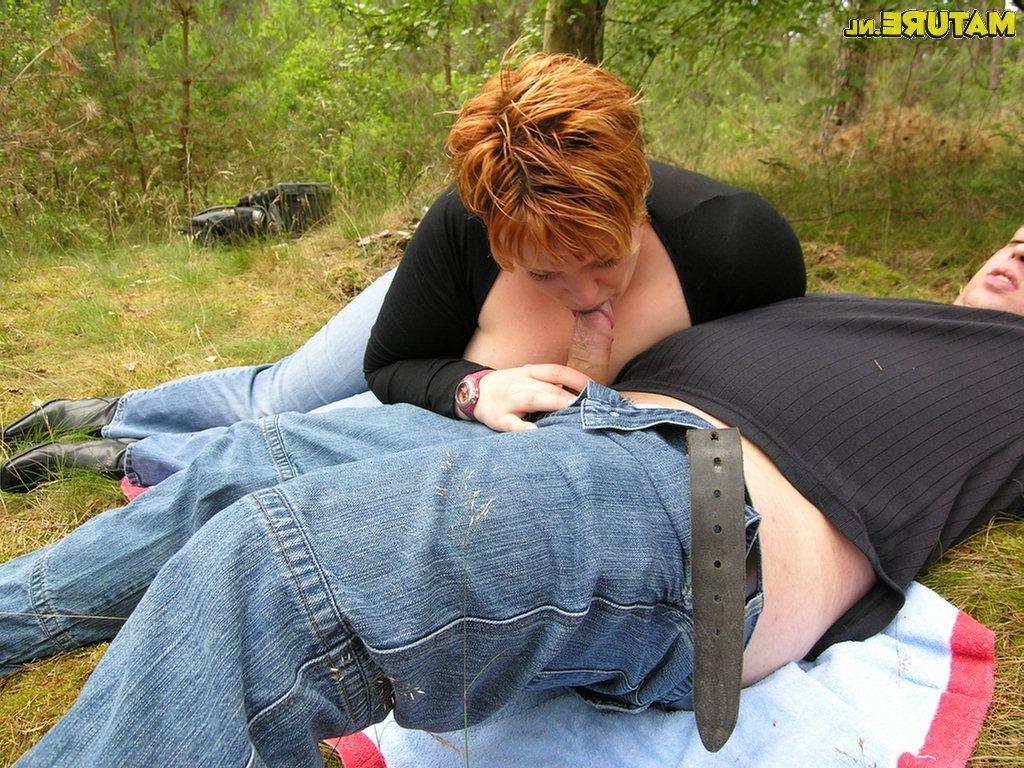 16P fat ass redhead mom gets got in the woods