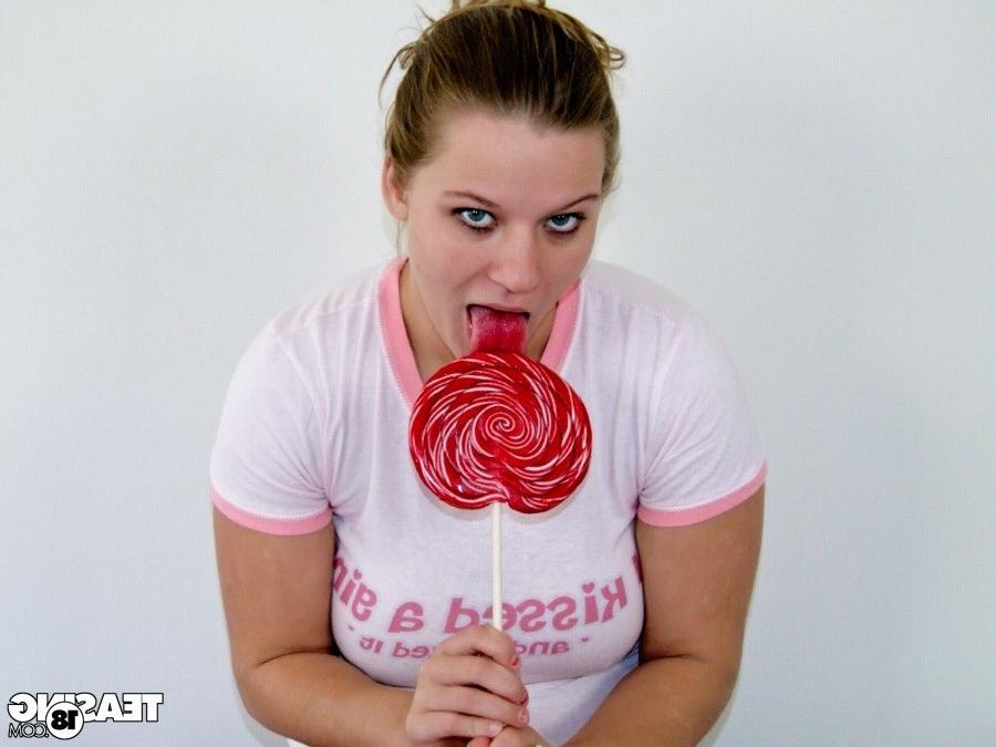 12P Teasing chubby teen girl having fun