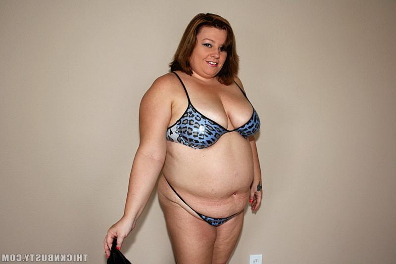 16P Fat ass chubby bbw with big boobs blowjob titsjob and handjob