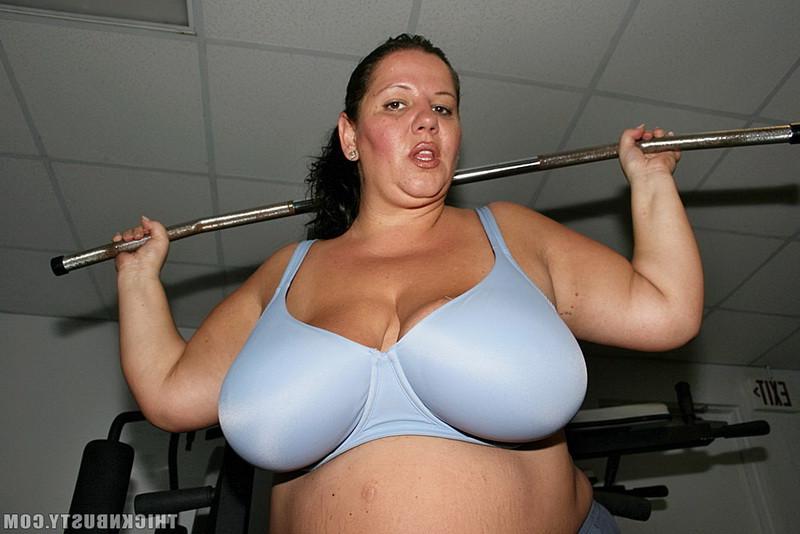 16P Fat chubby BBW with huge natural tits working out