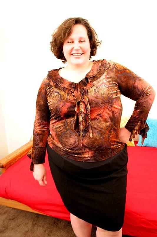 15P Chubby lady gets ravaged