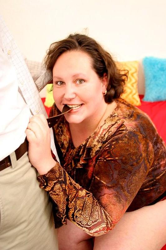 15P Chubby lady gets ravaged