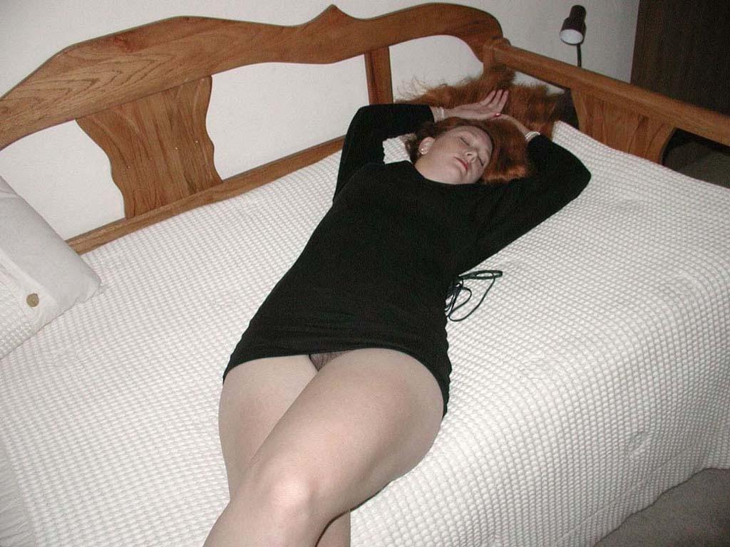 20P Chubby milf strip teasing a dress