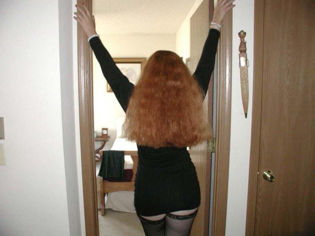 20P Chubby milf strip teasing a dress