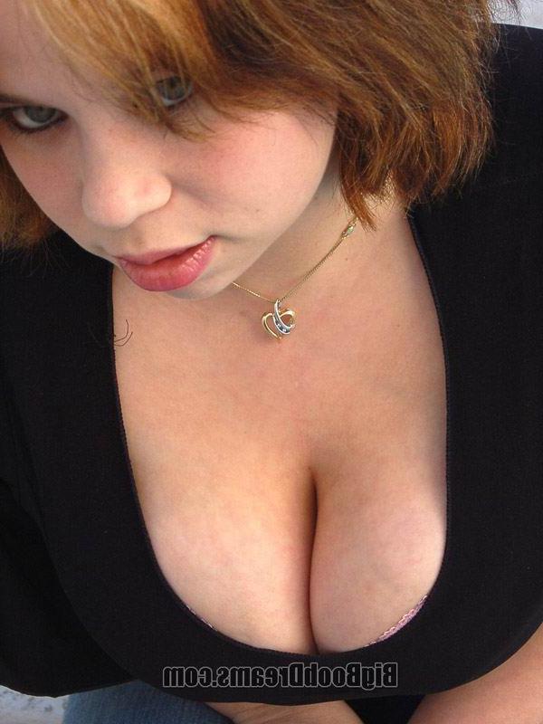 16P Amateur chubby redhead girl and big tits