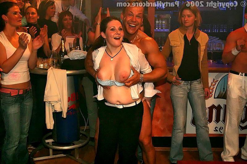 20P Chubby partybabe takes strippers dick deepthroat
