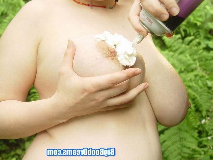 16P Chubby and busty babe outdoor with whipped cream