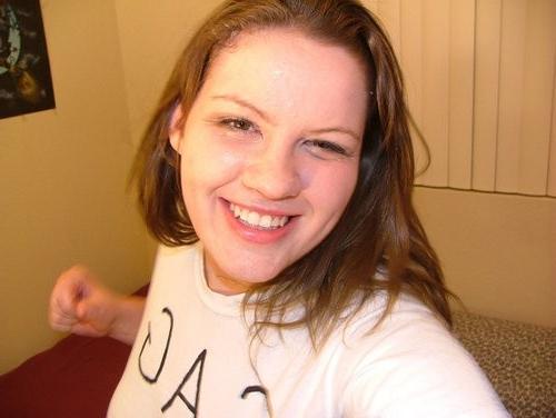 18P Chunky slut gets her face fucked