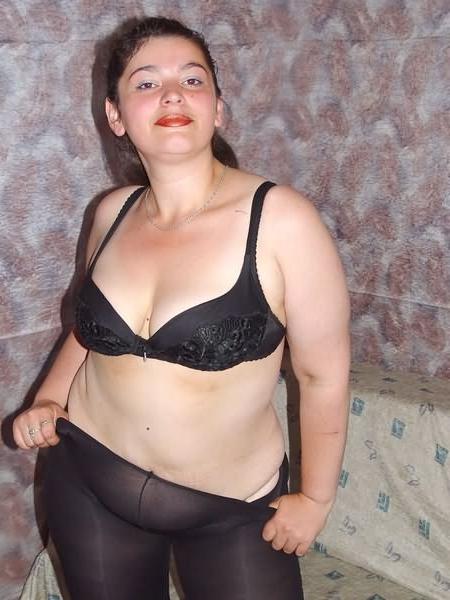 19P Chubby amateur strips