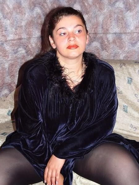 19P Chubby amateur strips