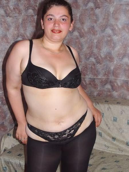 19P Chubby amateur strips