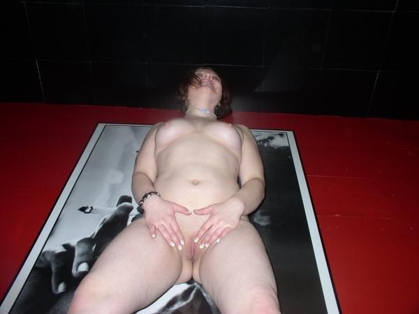 18P Clean chubby body without hairs