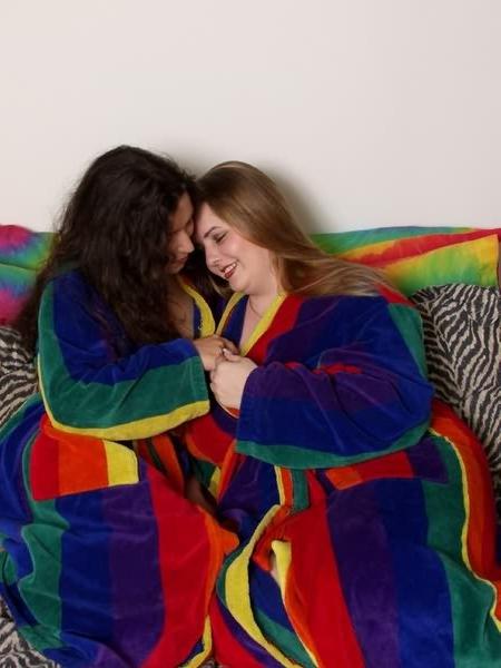 16P Chubby lesbians