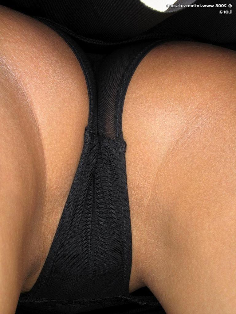 15P Babe in glasses and stockings drops panties to toy pussy closeup