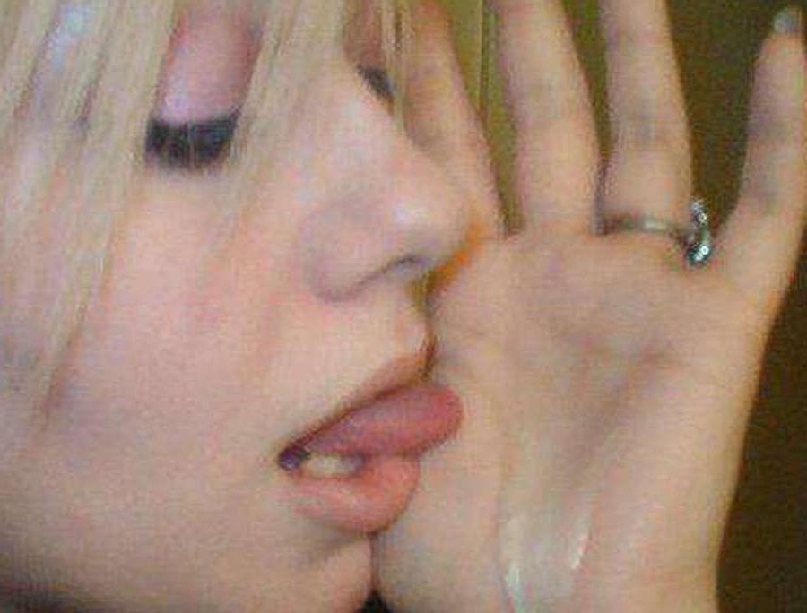 15P Pictures of sticky jizz explosions on these GFs
