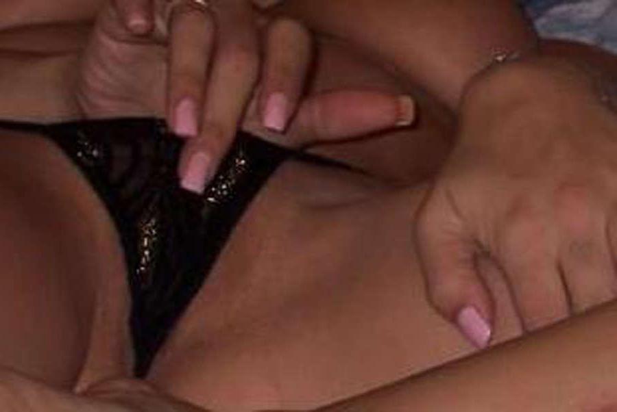 16P Various pictures of horny girlfriends masturbating