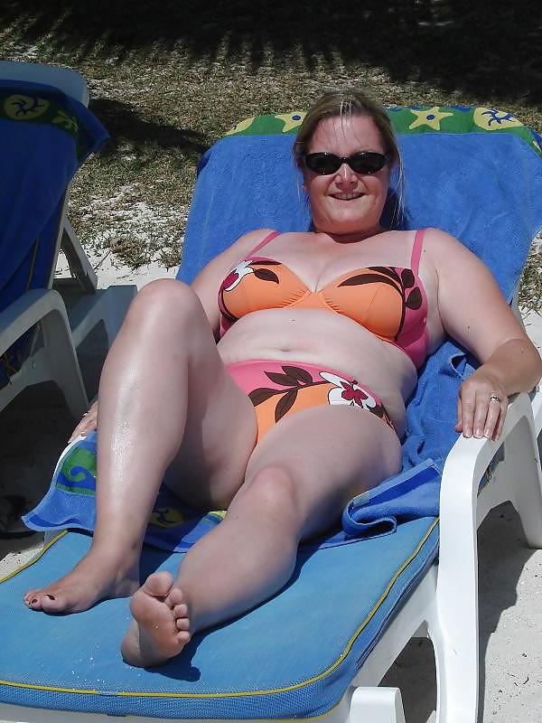 19P Chubby Wife Slut Sue from Switzerland