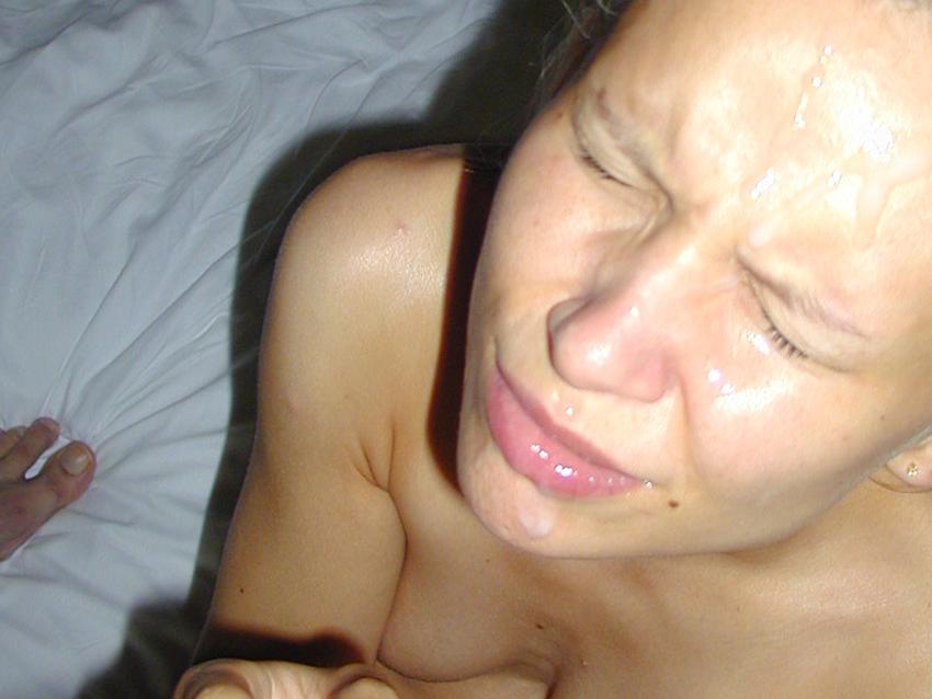 15P Photos of girlfriends who are wet and wild with jizz