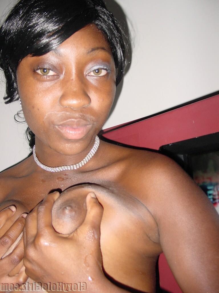 20P Ebony chick taking care all the cummers at gloryhole