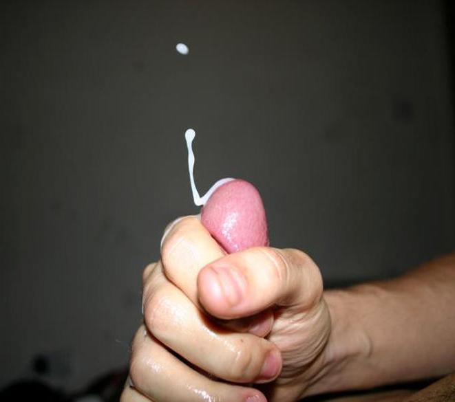18P A huge and assorted collection of nasty cum-plastered teens photos