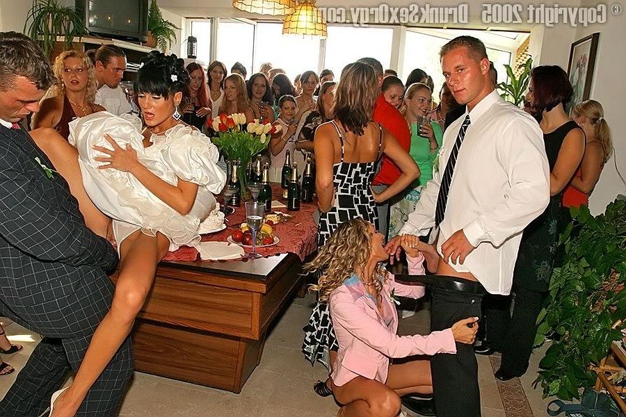 15P Wedding turns in to drunk group sex orgy