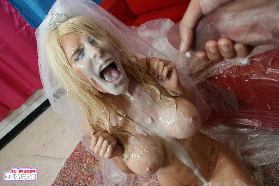 16P Hot and Horny Facial Queen Cumcovered on Wild Hardcore Action