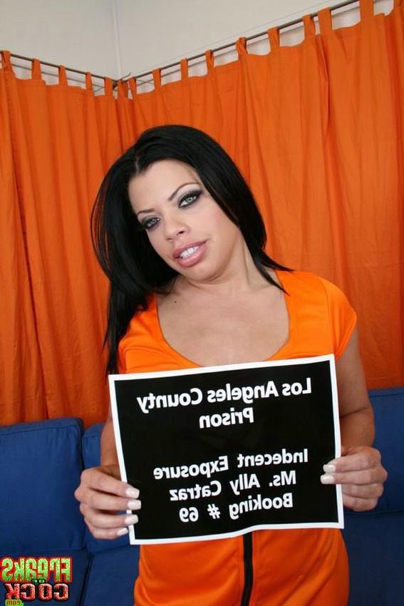 16P hot chick takes joyride on a black monster dick