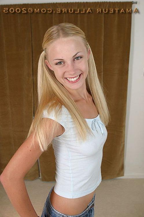16P cute teen blows cock and swallows sticky jizz load