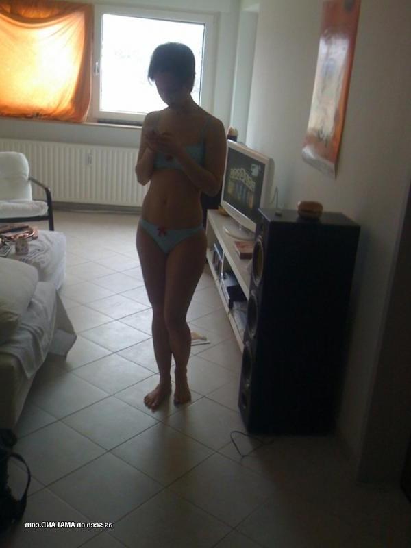 13P Cute brunette girlfriend posing for BF in sexy pics
