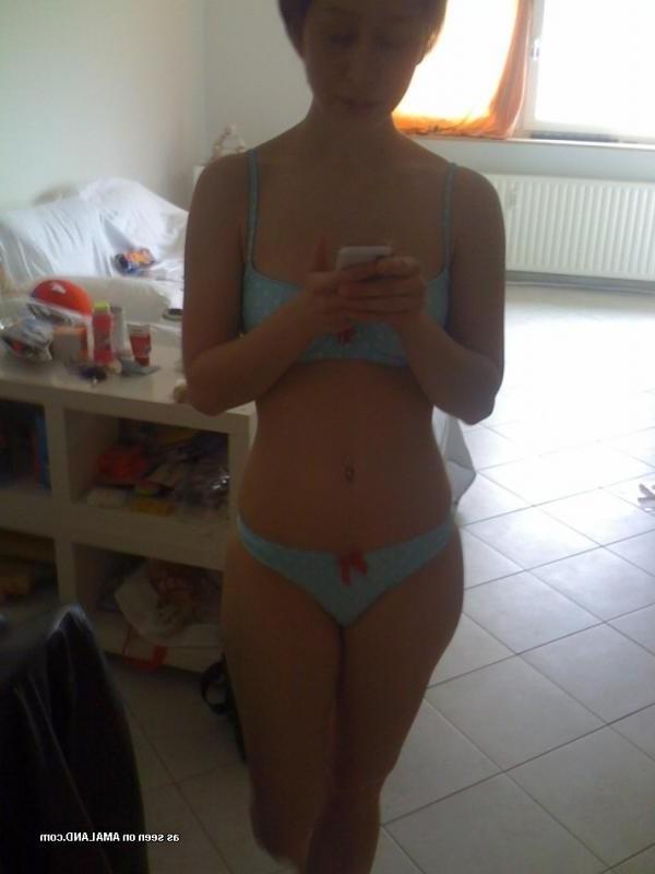 13P Cute brunette girlfriend posing for BF in sexy pics