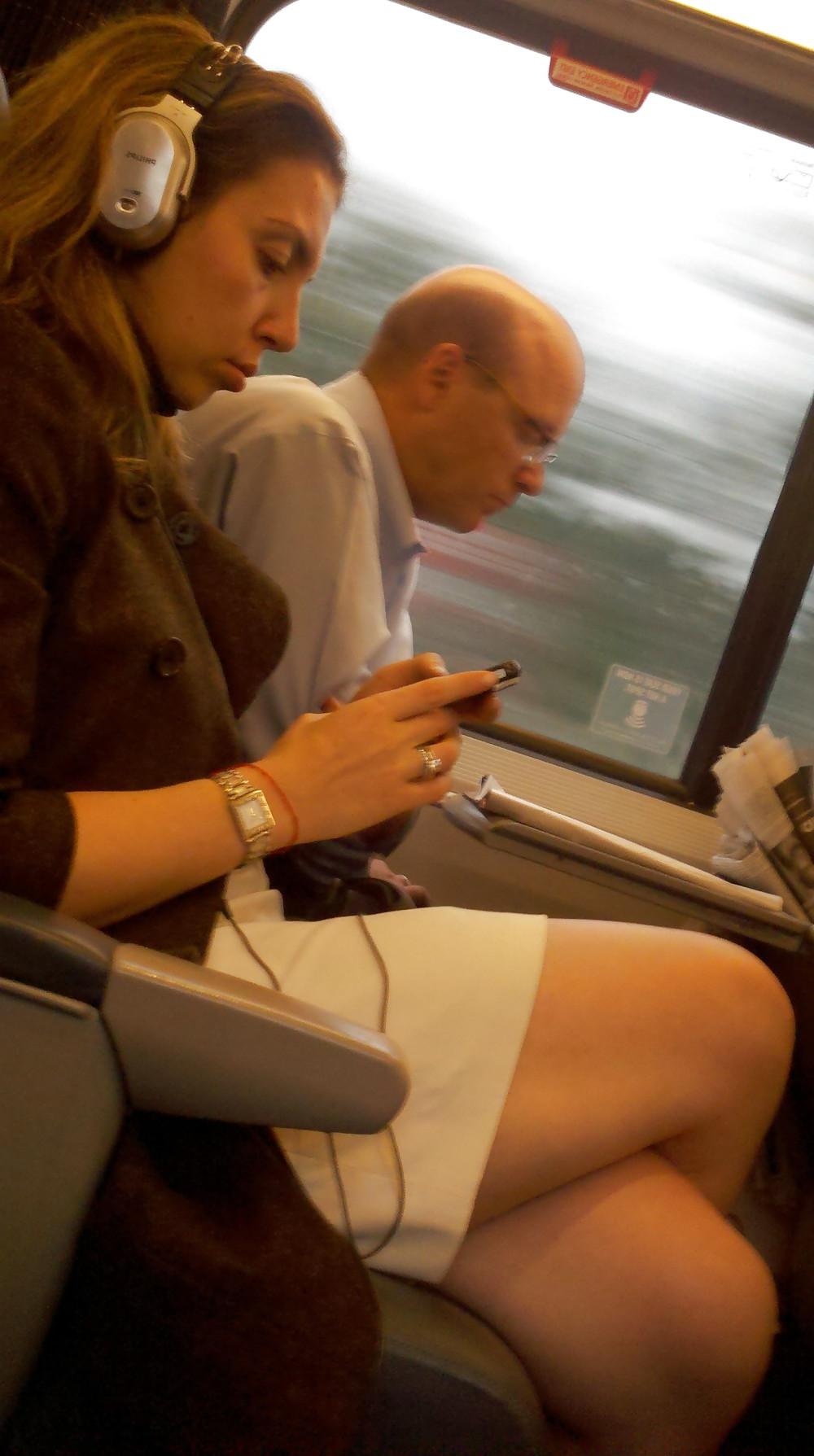 5P Philly Girls in the Train