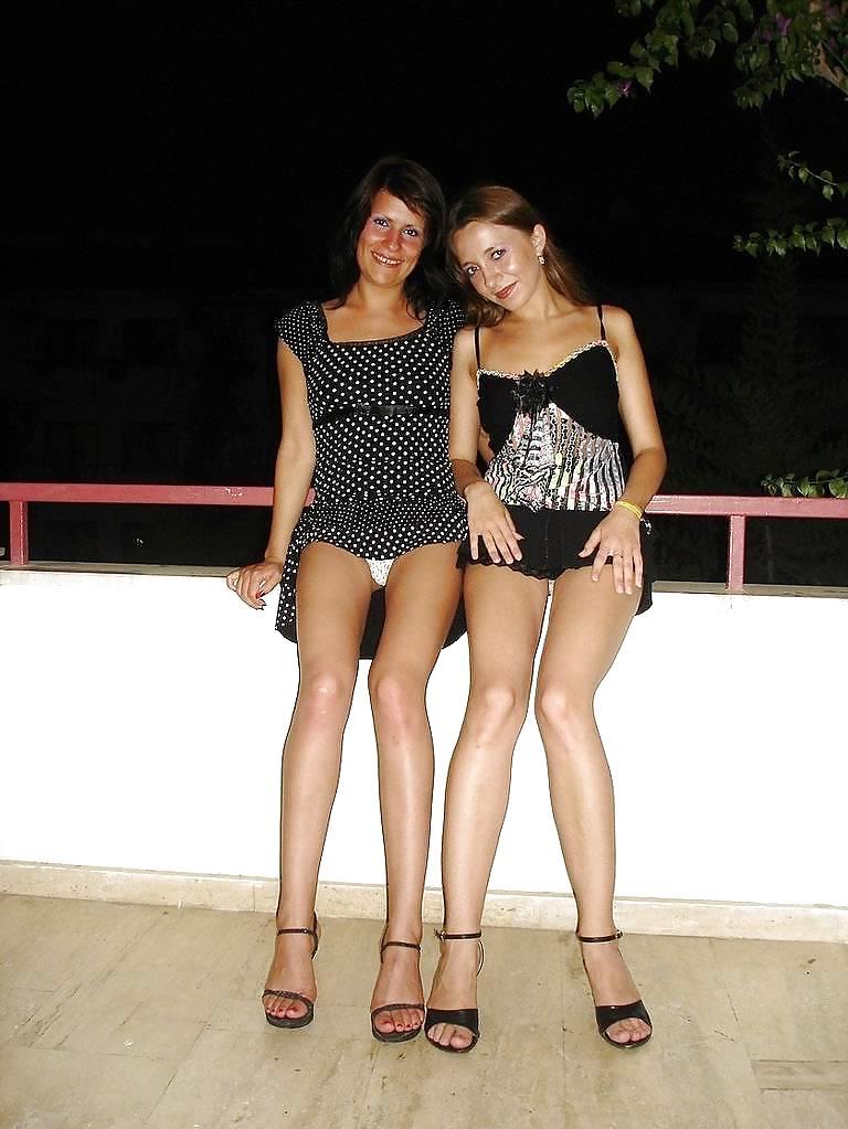 25P UPSKIRTS FOR REAL VOYEURS II