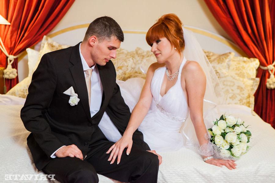 12P Hot bride double penetrated