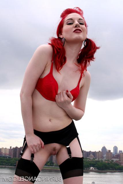 15P Red Headed Emo Punk Upskirt Flashing Her Pussy In Public