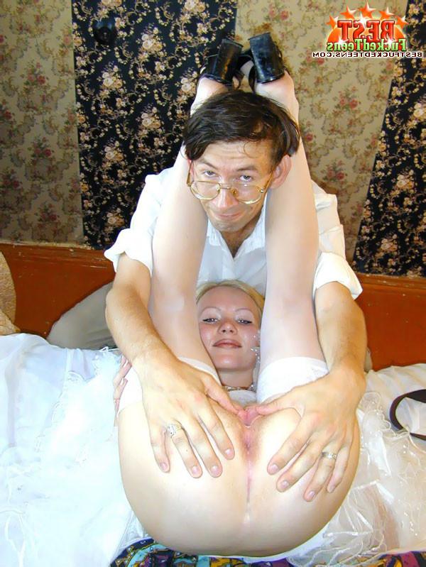 18P Lustful bride fucking a stranger
