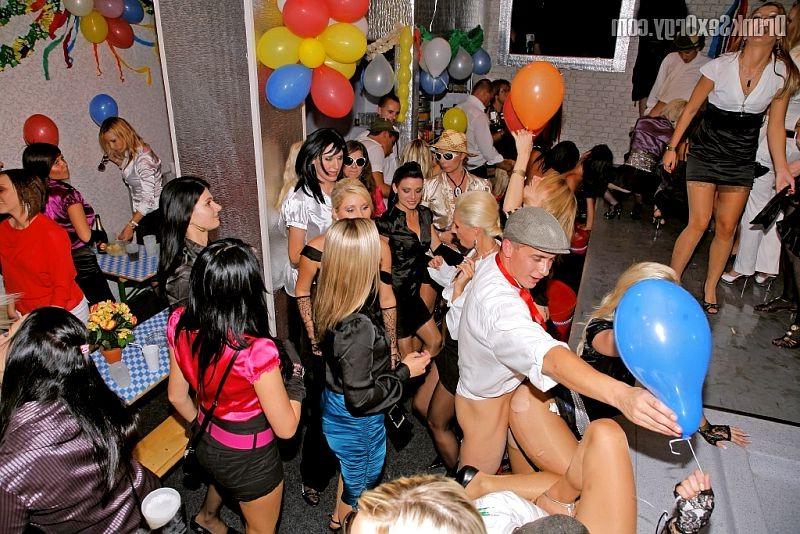 19P A wild czech orgy at oktoberfest