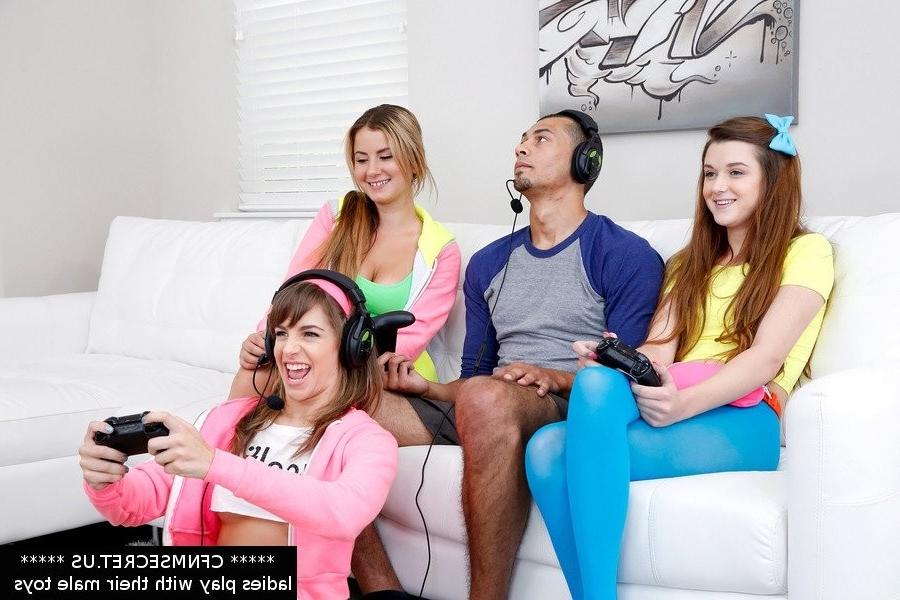 15P Crazy teens play with naked male cfnm way