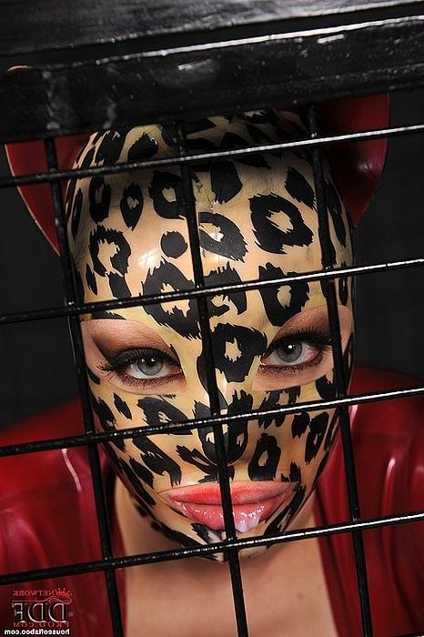 16P Latex Lucy cagged cat girl in kinky red is fucked