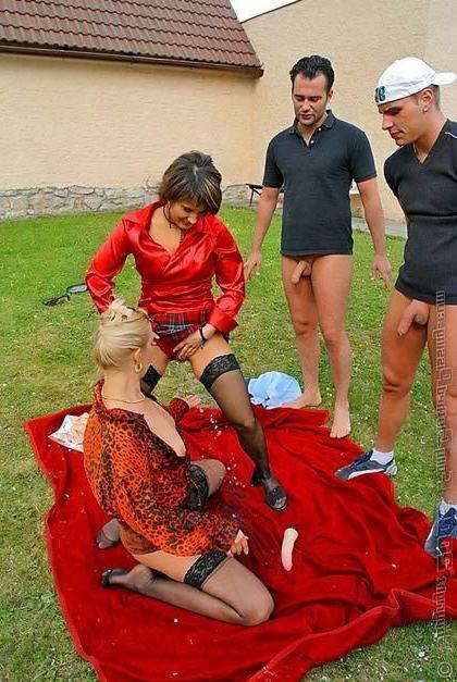 16P Group sex with piss play