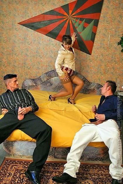 16P Group sex with piss play