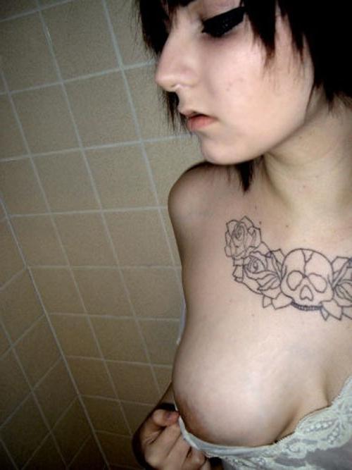 15P Freaky Punk Chicks