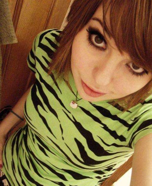 15P Freaky Punk Chicks