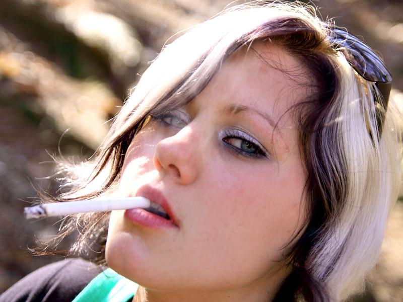 16P Outdoor Smoking BJ 